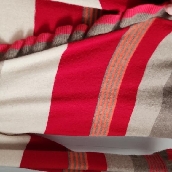 Gorgeous Cashmere waterfall cardigan - Picture 5 of 8